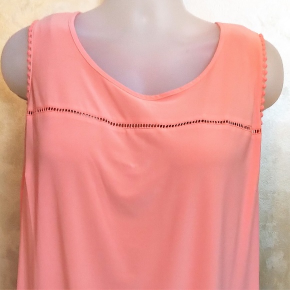 Soft Ruffle Trim Top NWT 2X - Picture 2 of 6